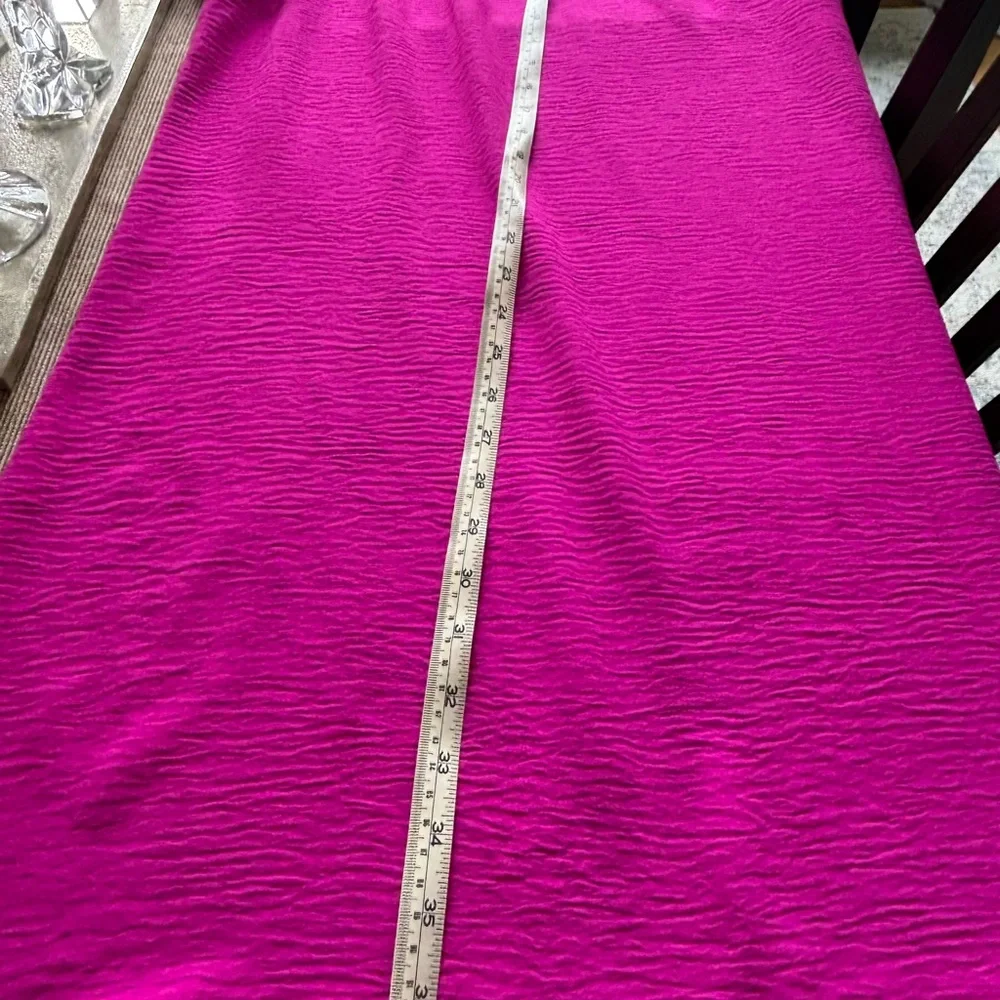 DKNY Magenta Dress Feminine, flounce sleeve - Picture 5 of 8